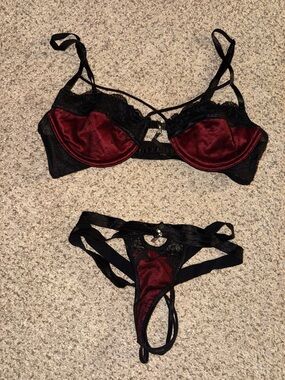 Satin & Lace Red and Black Bra Set - Strappy Women’s Intimates